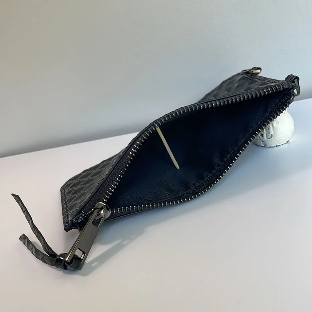 Bandolier Sheila Pyramid Pouch In Black - Picture 5 of 16